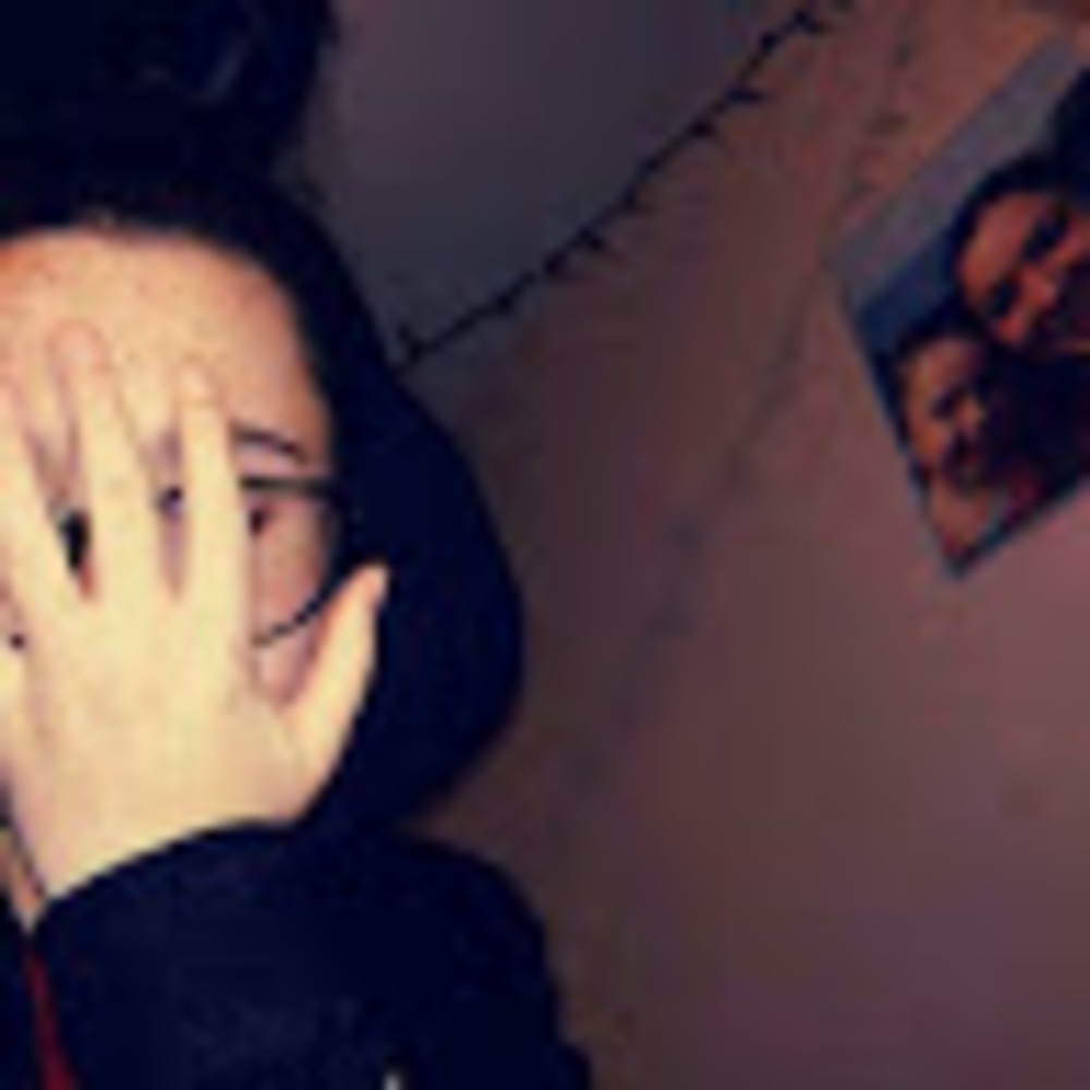 Meet your Posher, Angie tha